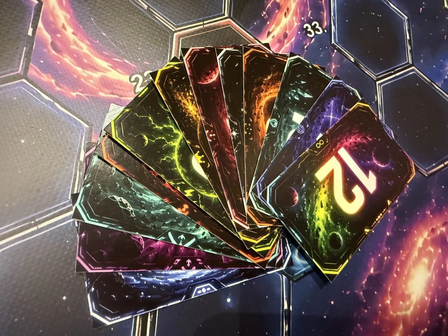 Kolorowe karty graczy Black Orbit